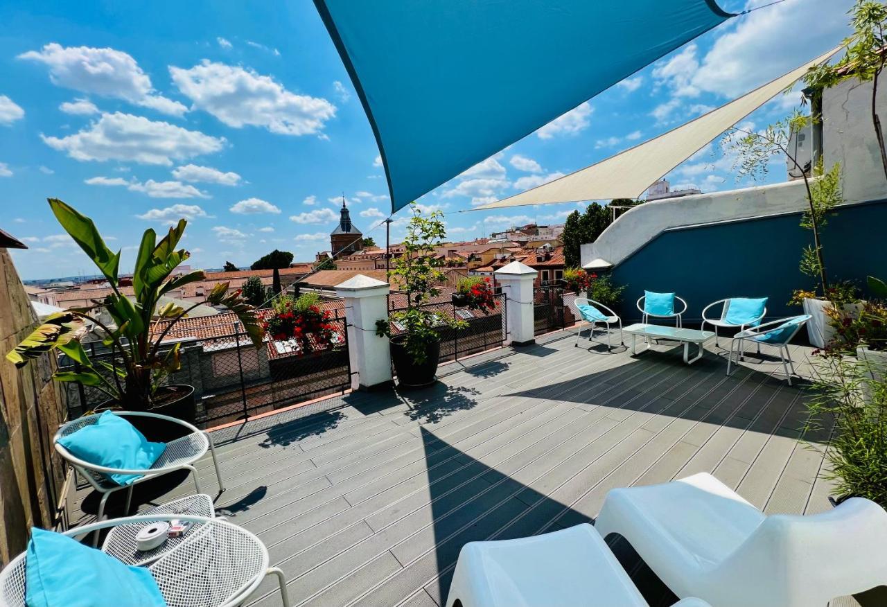 Urbansea Atocha 113 Hotel Madrid Bagian luar foto
